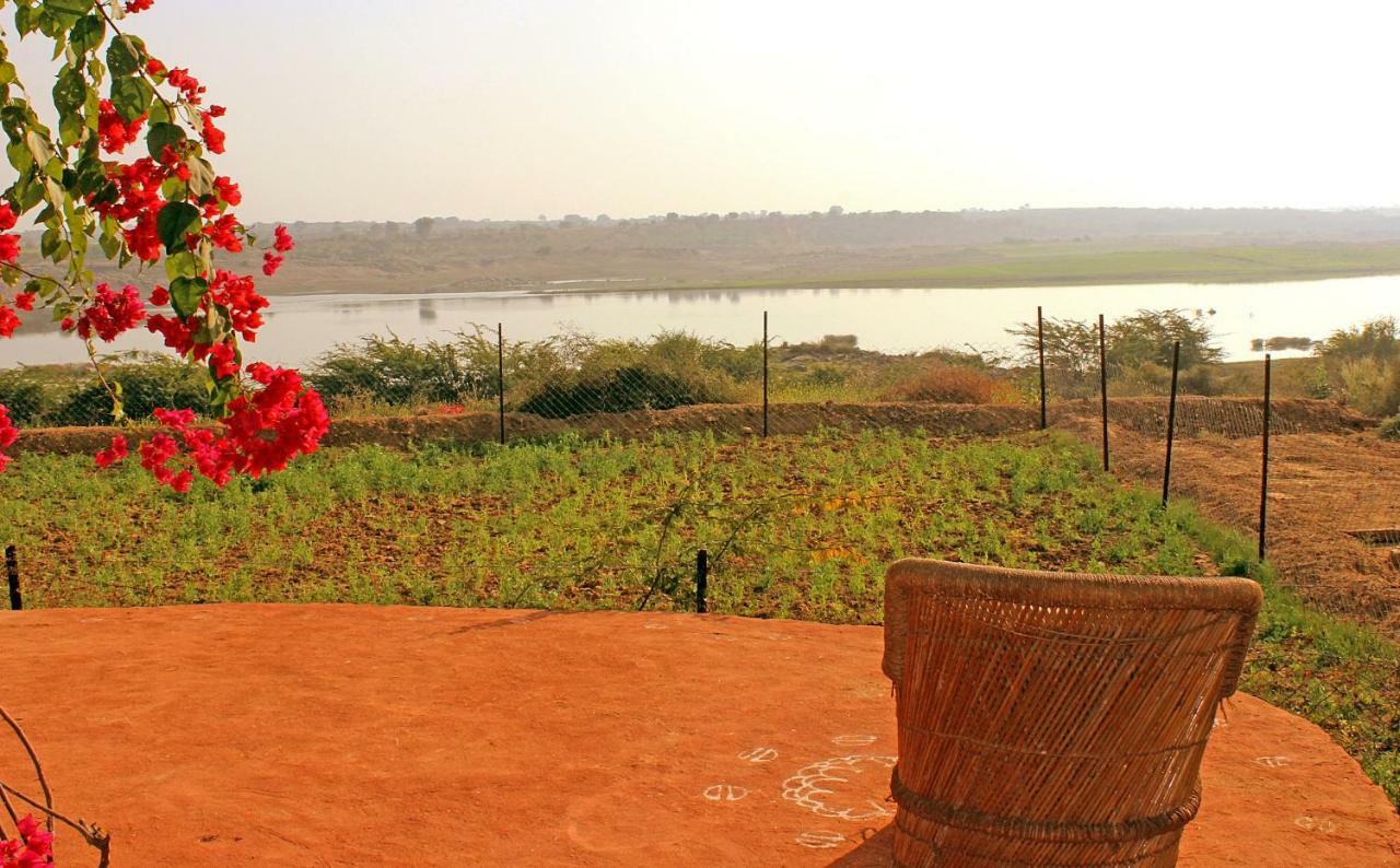 Bhadrawati - A Riverside Safari Lodge Ranthambore Eksteriør billede