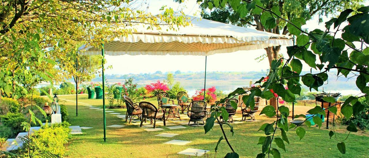 Bhadrawati - A Riverside Safari Lodge Ranthambore Eksteriør billede
